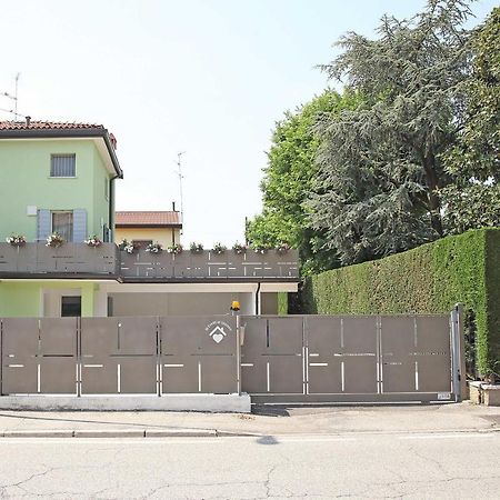 Al Cuore Di Valeggio 明乔河畔的瓦雷奇奥 外观 照片